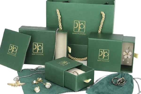 راهنمای خرید بهترین جعبه اکسسوری: 5 نکته که باید بدانید!